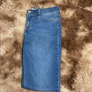 Levi’s 710 super skinny